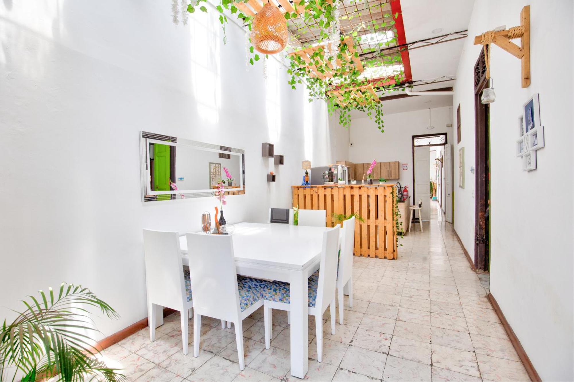 Casa Blanca San Antonio Boutique 招待所 *
